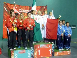 PodioPaletaGomaFemenino30mts